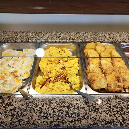 тропикана Hotel