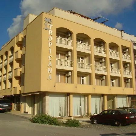 тропикана 2* Πριμόρσκο