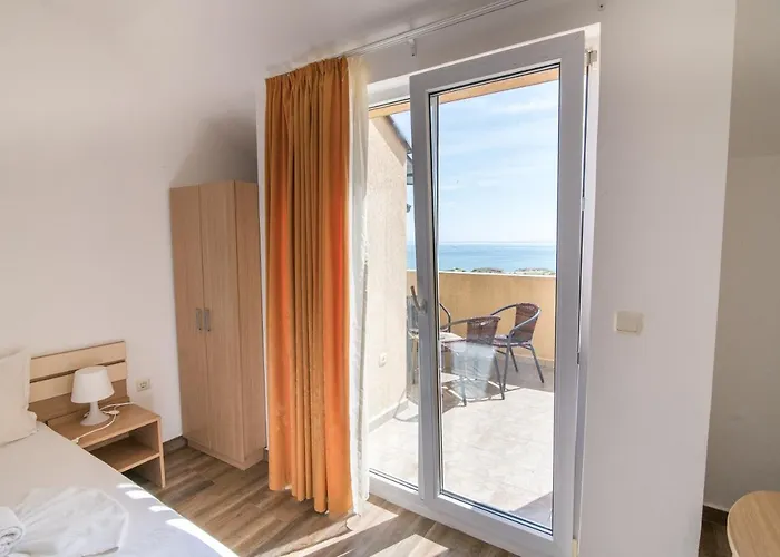 호텔 тропикана 2*