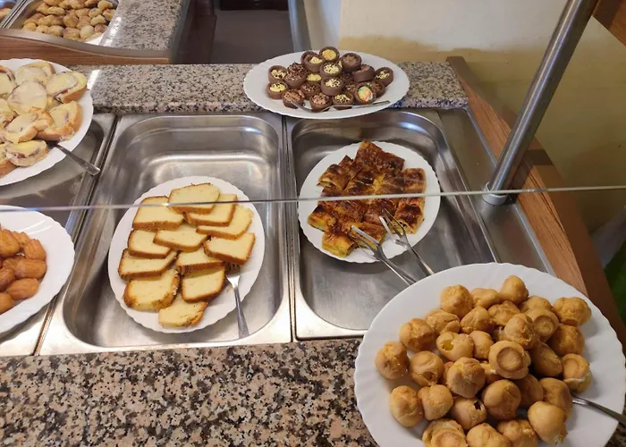 호텔 тропикана 2*