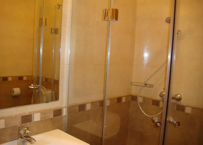 тропикана 2* פרימורסקו