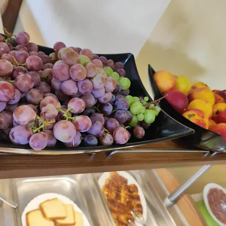 тропикана Szálloda 2*